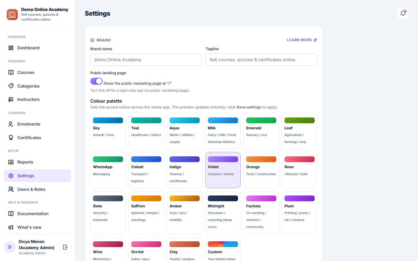Course-selling LMS screenshot