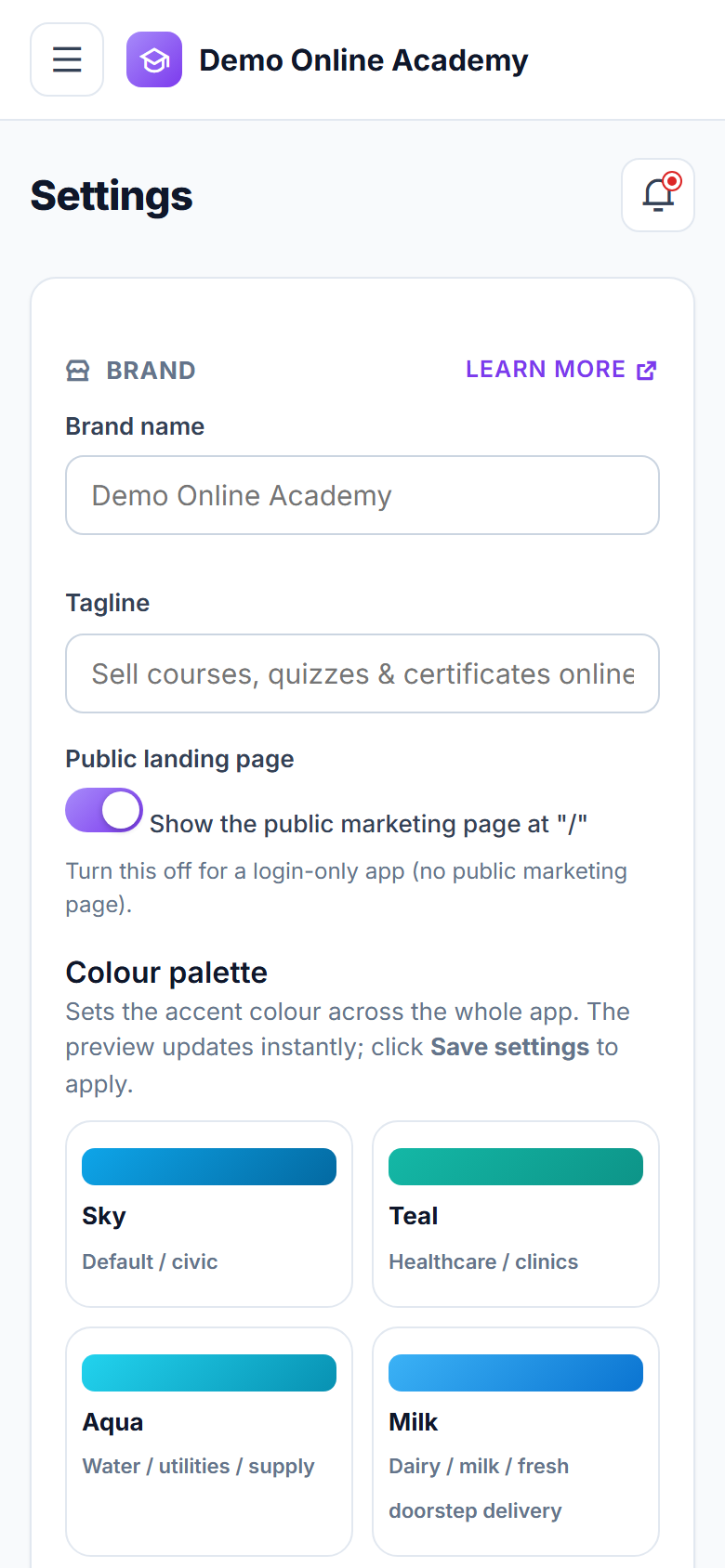Course-selling LMS screenshot